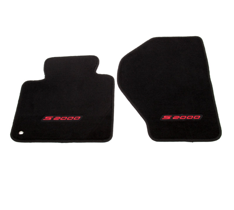 Installing Custom Floor Mats: A Guide To Protecting Your Interior