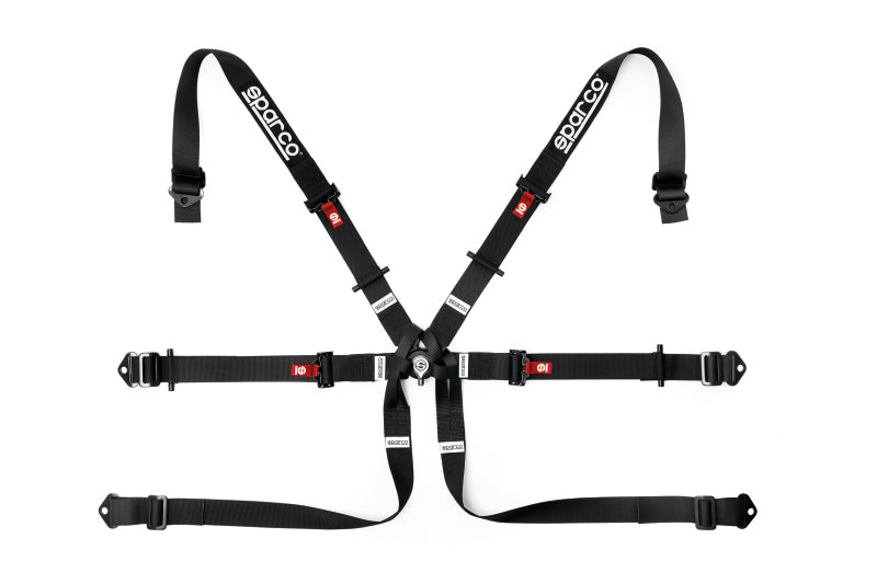 Seat Belts & Harnesses